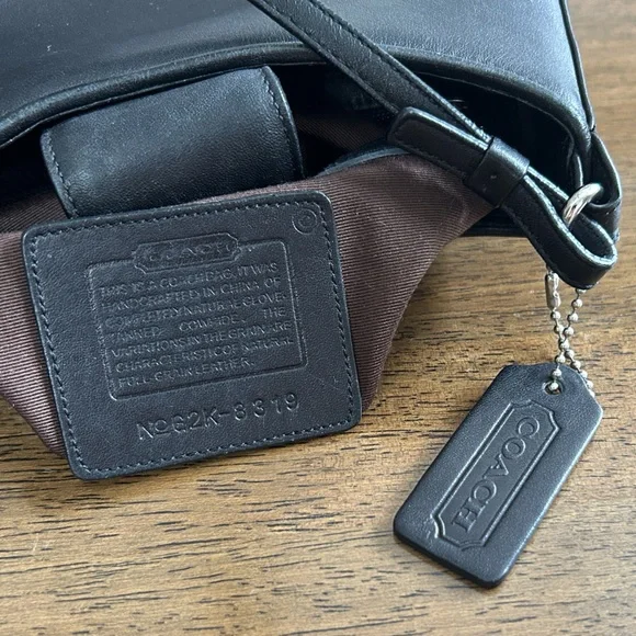 COACH Vintage Legacy Demi Small Hobo Bag - Black Leather 8319 - Picture 9 of 11